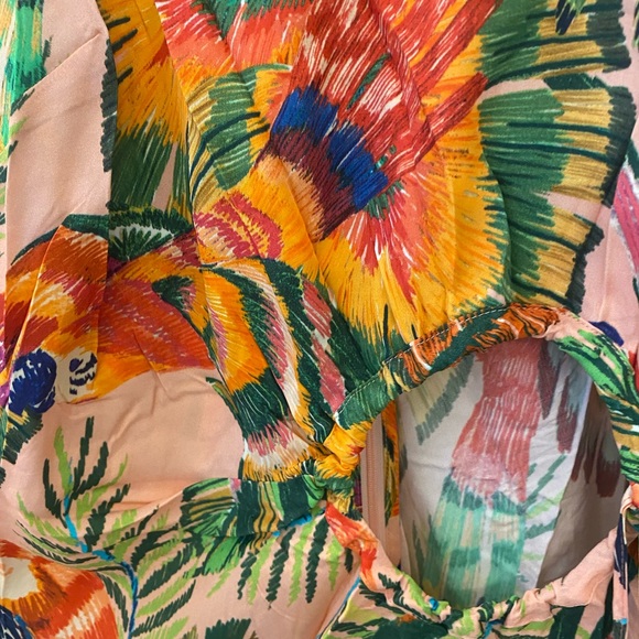 Brand new. FARM Rio Macaw Leaves Cut—Out Midi dress. Size S. - Picture 5 of 5